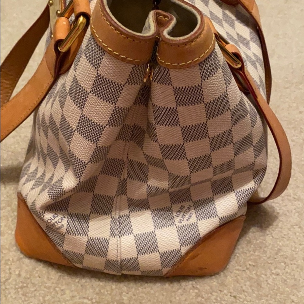 Louis Vuitton White Patch Handbag - image 3